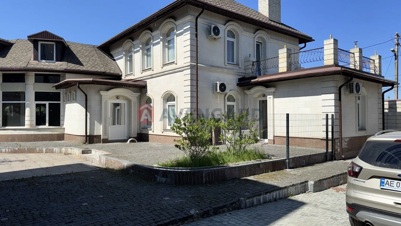 Продаем 2 кв в клубном доме, р-н. Ботанического сада, Гагарин.