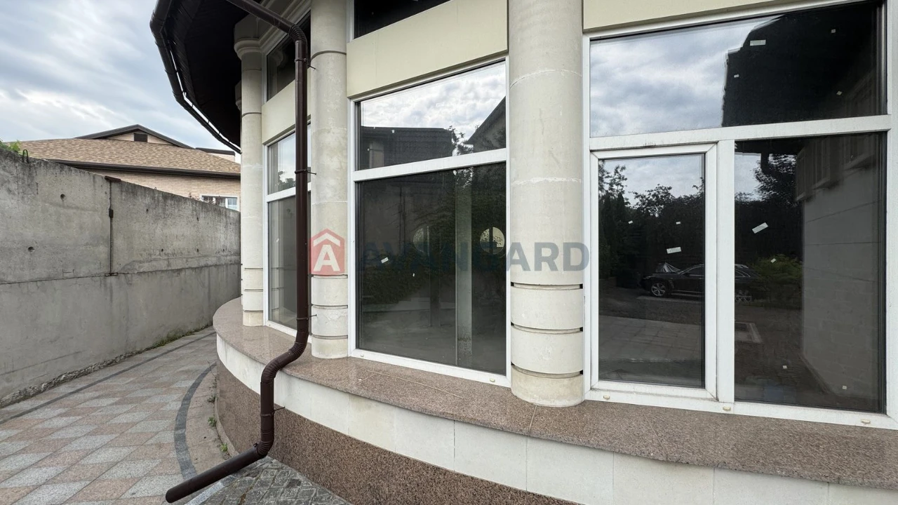 Продаем 2 кв в клубном доме, р-н. Ботанического сада, Гагарин.