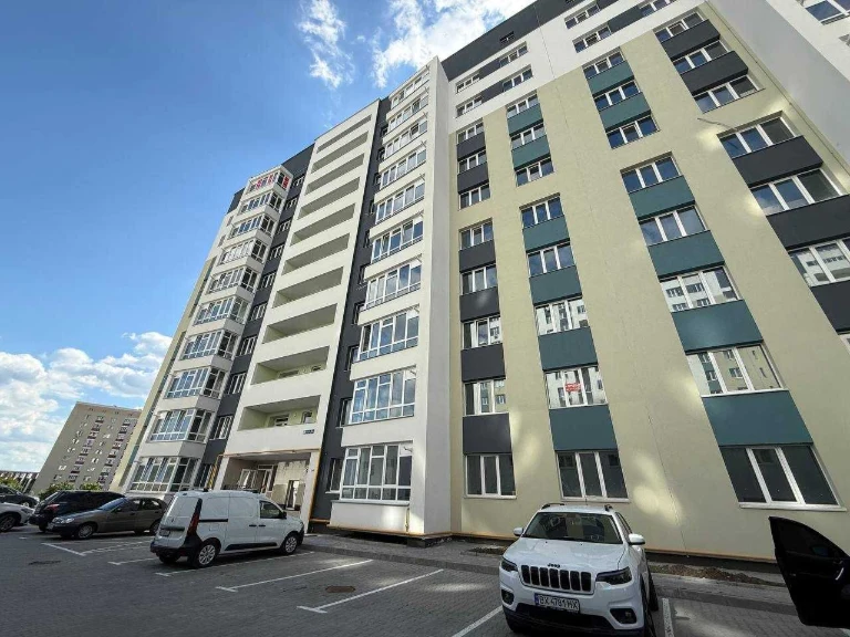 продаж 2 кімнатної квартири Озерна (Рауш)