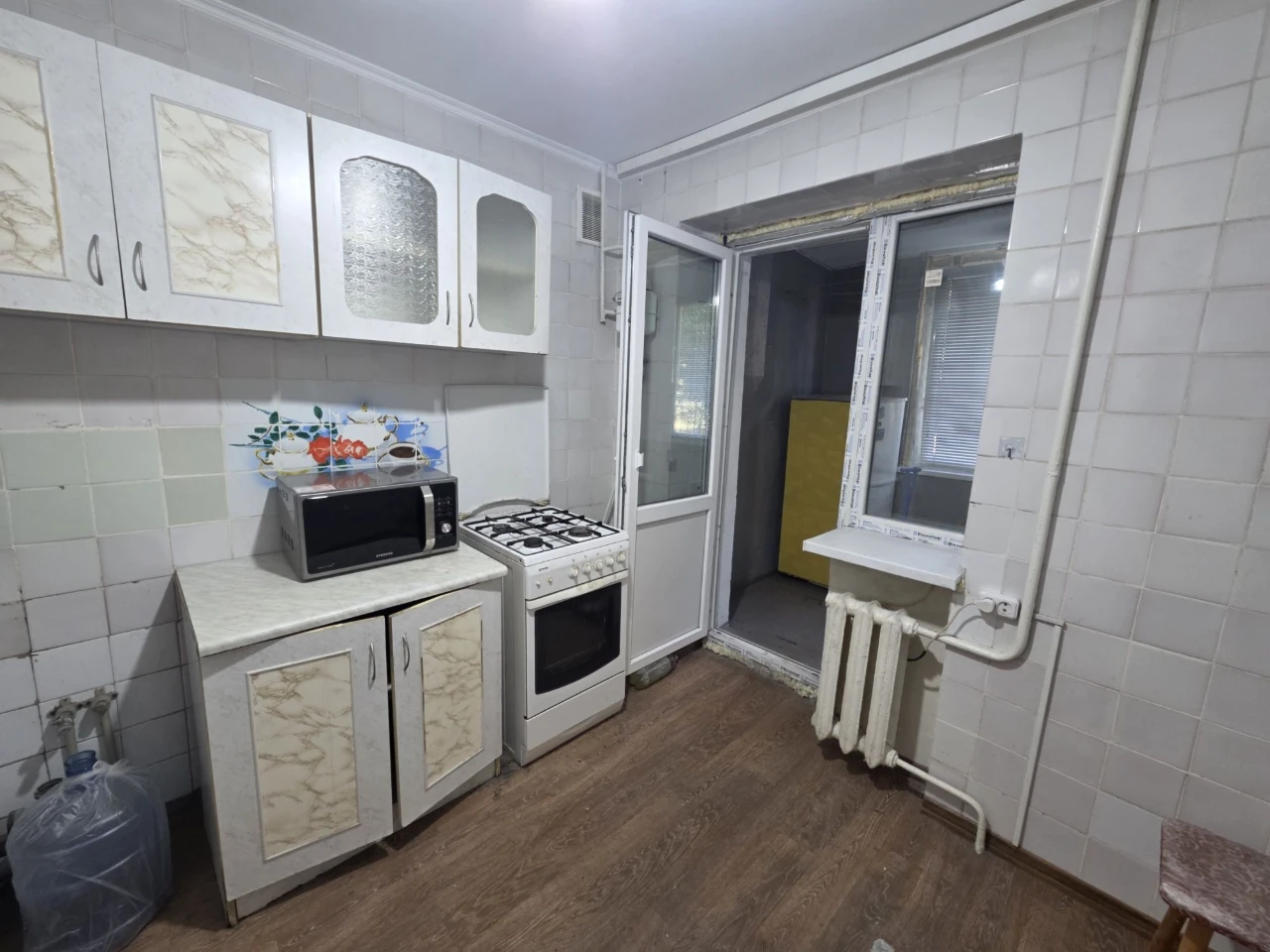 Продаж 1-кімнатна квартира, вул. Паркова, 40