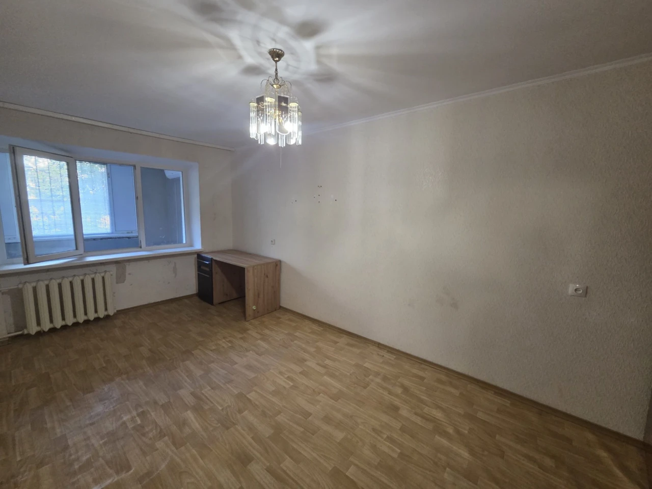 Продаж 1-кімнатна квартира, вул. Паркова, 40
