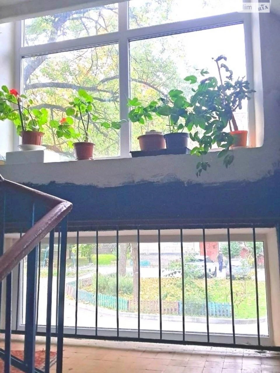 Apartment for Sale - Holodni Yary