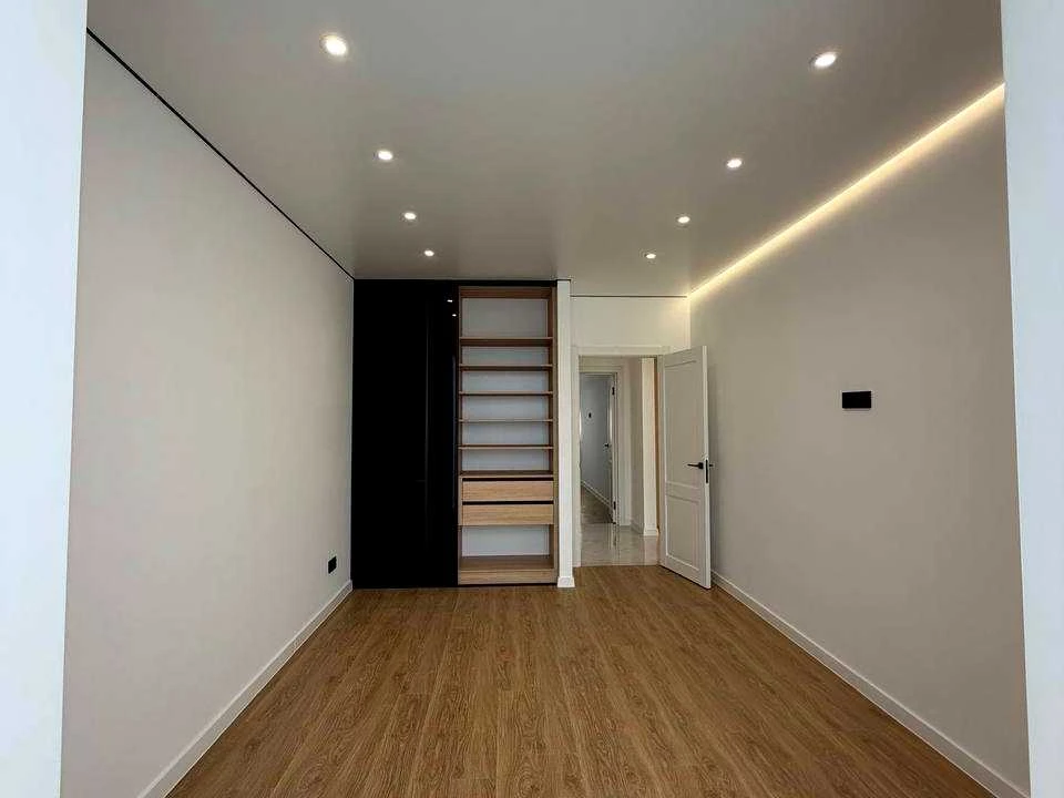 Apartment. Ivano-Frankivsk, Priozerna St.