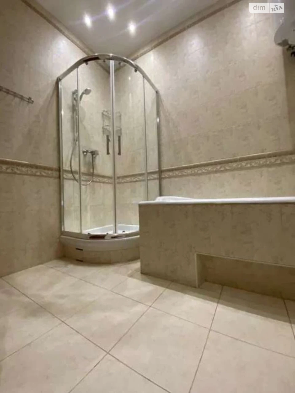 Long-Term Rental Apartment, Obolon District