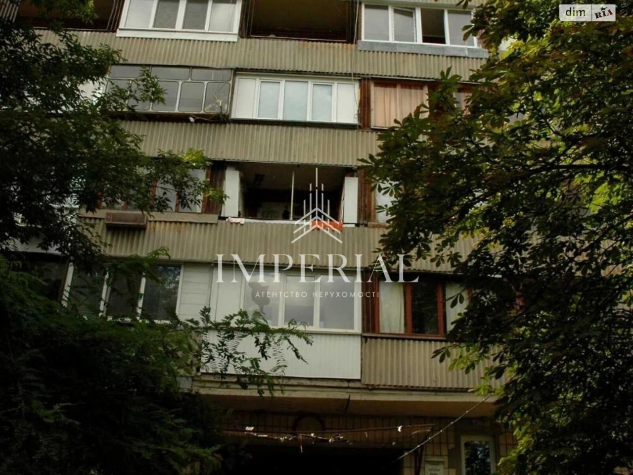 Long-Term Renting, 2-Bedroom Apartment in Pecersky