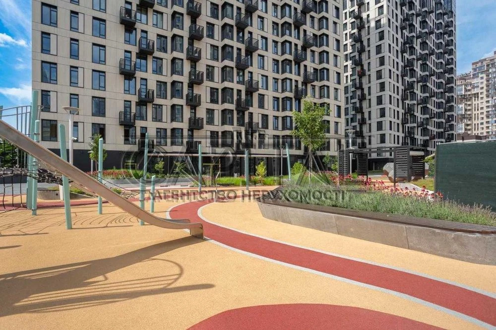 Продаж квартири в ЖК TRIIINITY площею 125,6 м² | 15 поверх |