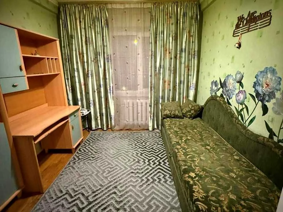 Квартира. Київ, Івана Миколайчука вул.