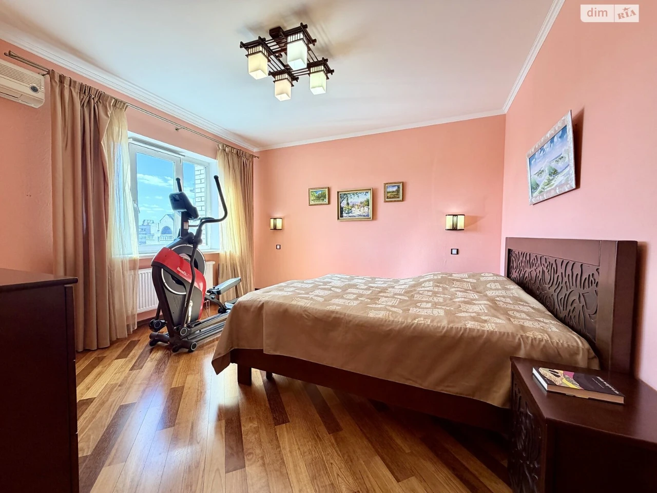 Apartment for Sale - Poznyak