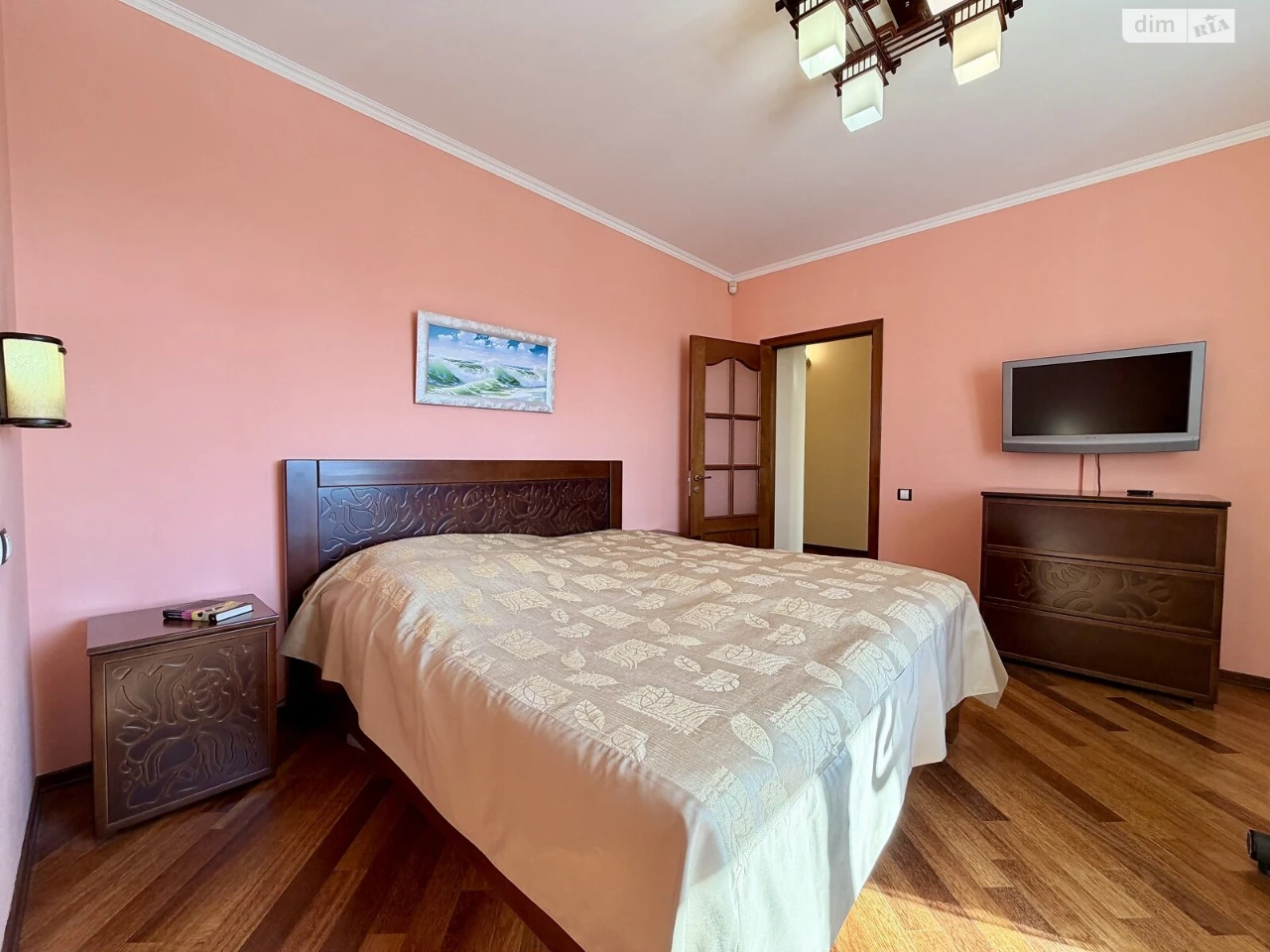 Apartment for Sale - Poznyak
