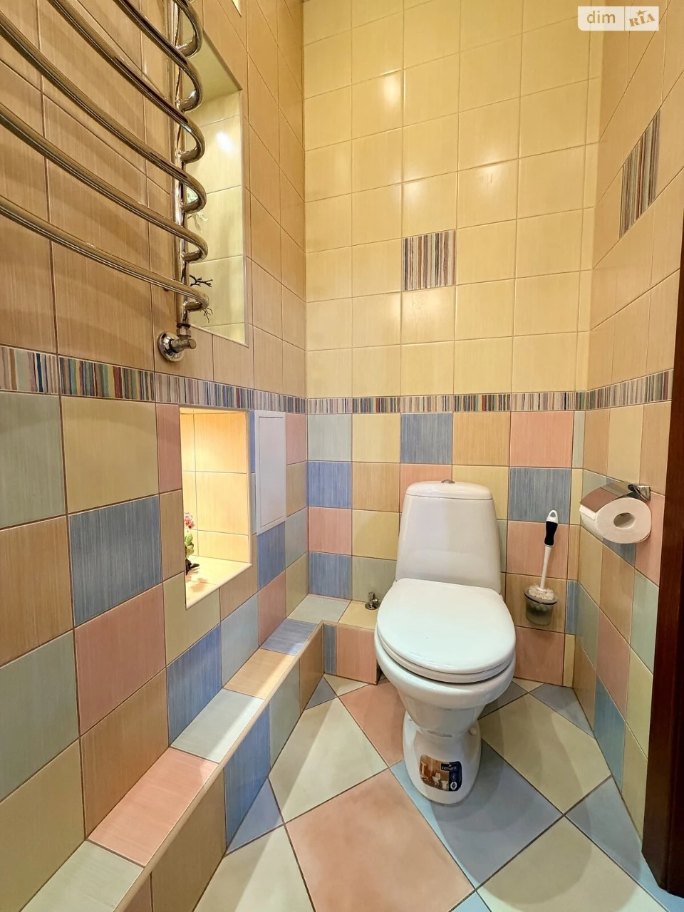 Apartment for Sale - Poznyak