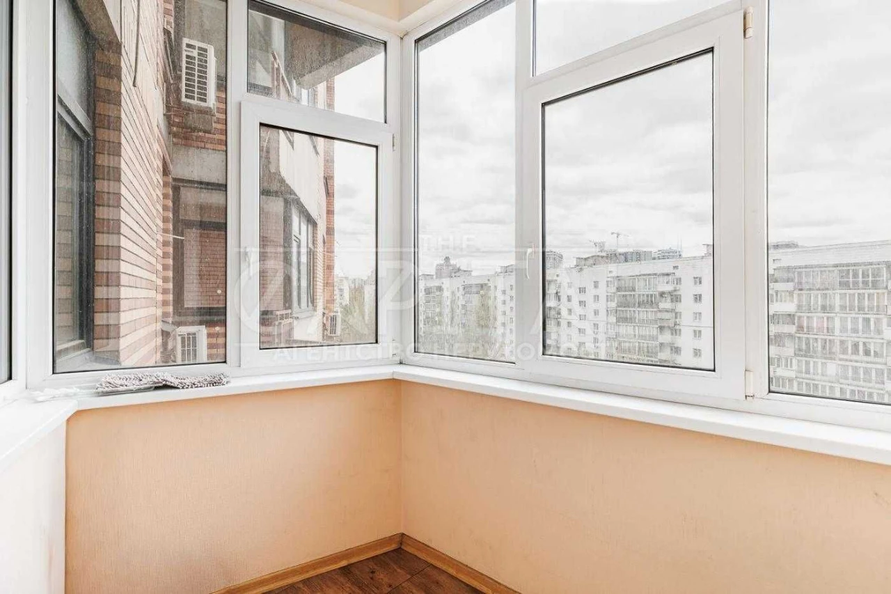 3-room apartment for sale, 134.5 m², Pecerск, Lesi Ukrainy