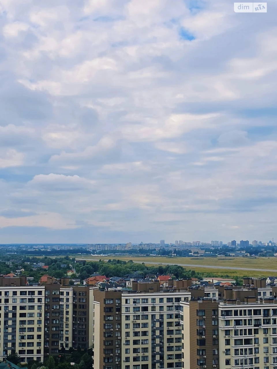 Продаж Квартира Жуляни