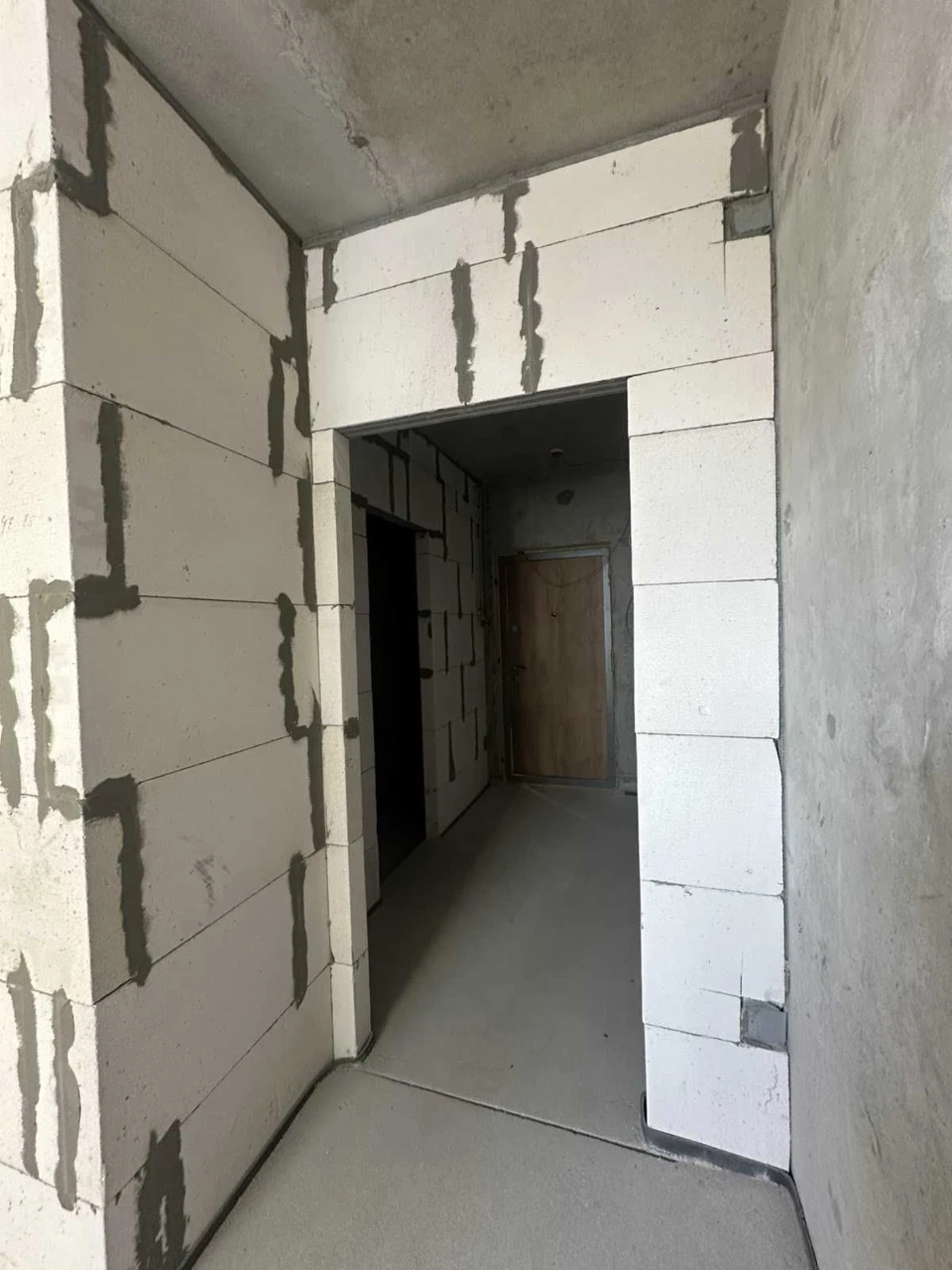 Продам большую 1-комн квартиру 50,6 м² в ЖК Скай Сити.