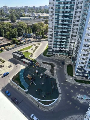 Продам большую 1-комн квартиру 50,6 м² в ЖК Скай Сити.