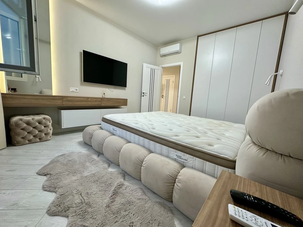 36 26 42 51 Жемчужина Аркадия Генуэзская Продам