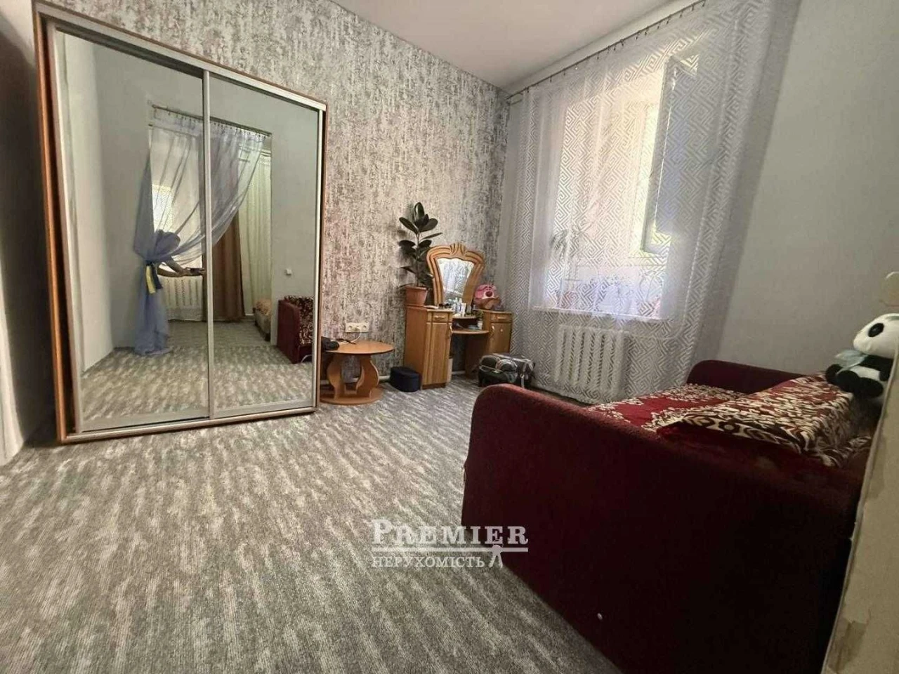 Трехкомнатная квартира в центре Одессы, крепкий дом