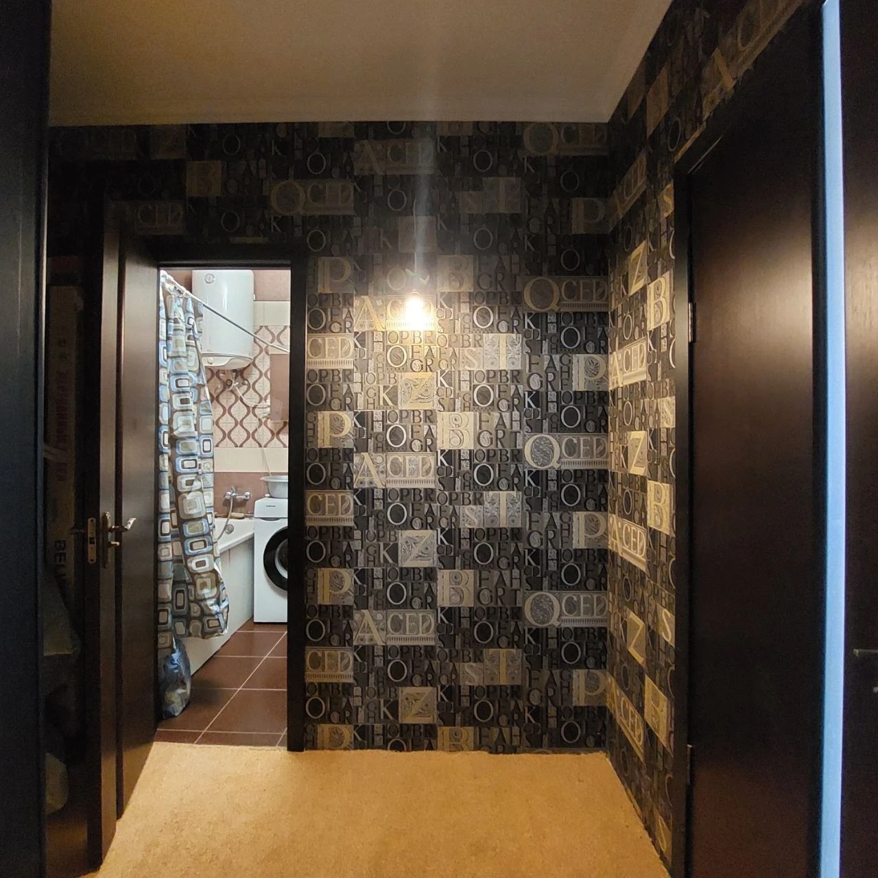3х комн. квартира 85 м.кв. в ЖК Романовский,  890 у.е. за  м