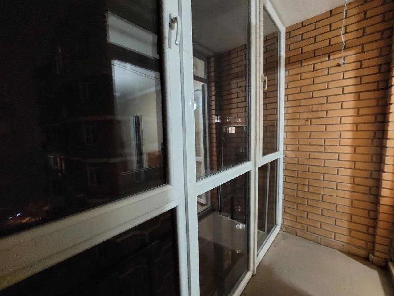 3х комн. квартира 85 м.кв. в ЖК Романовский,  890 у.е. за  м