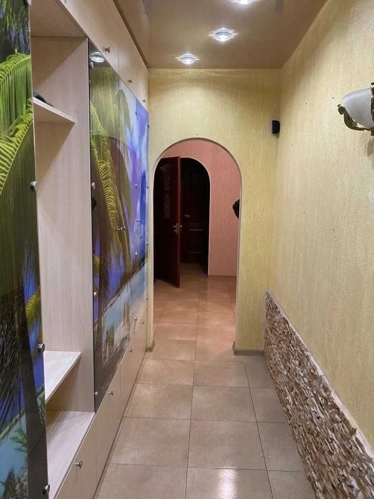 Продам  4-х комнатную квартиру на Таирова, ремонт, мебель и