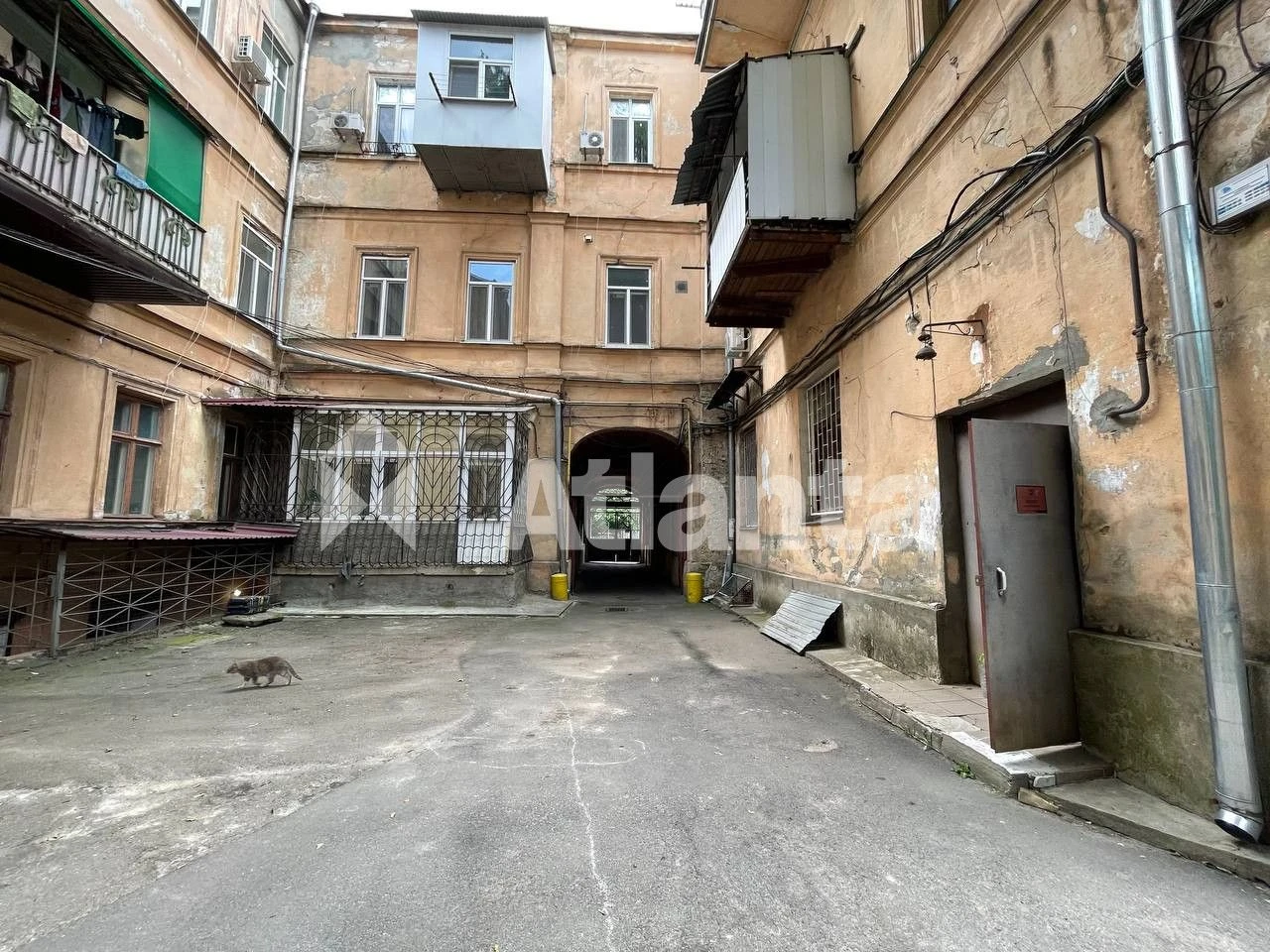 Продам квартиру в центре города рядом Горсад Дерибасовская