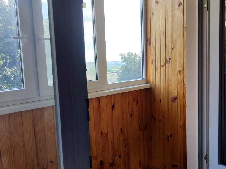 Apartment. Kharkov, Astronomichna St.