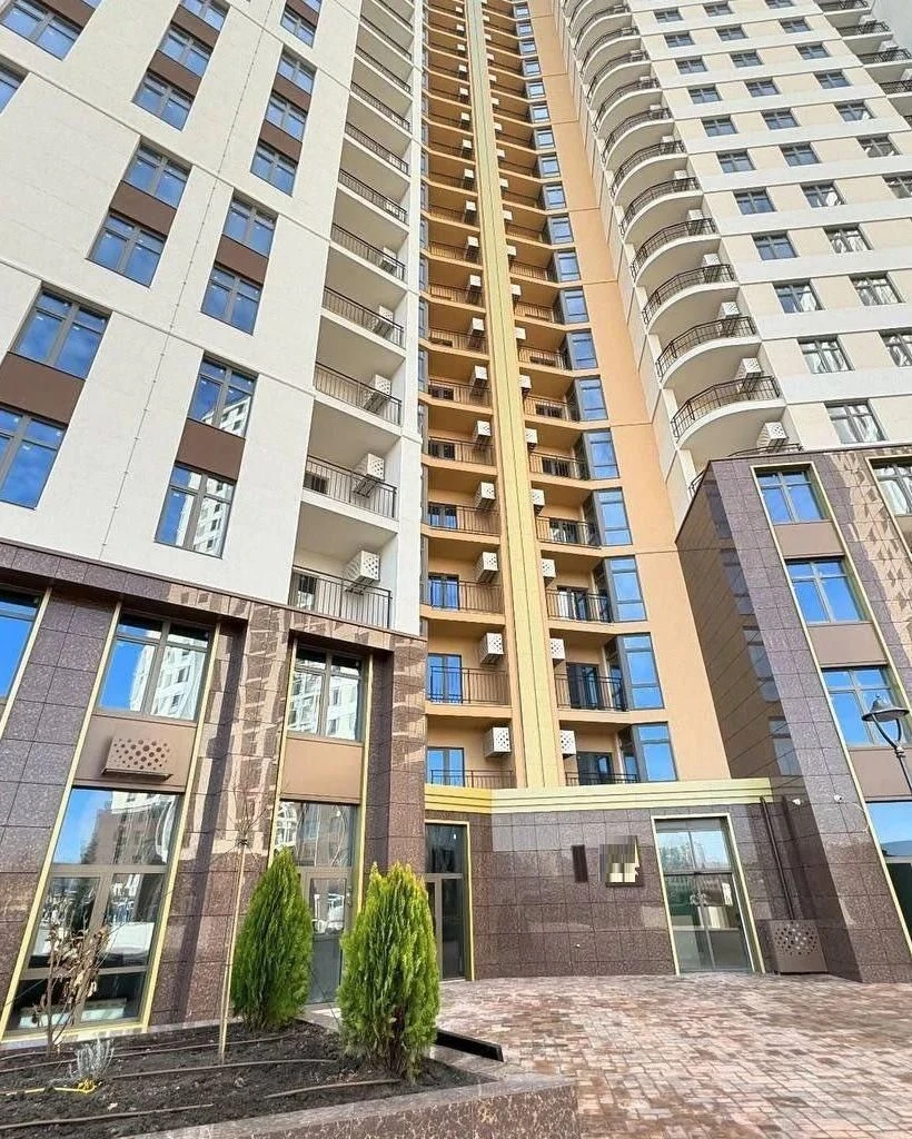 Продам 2х кім.в ЖК Кадорр на Краснова з СПС-МОЖНО ПО ПРОГРАМ