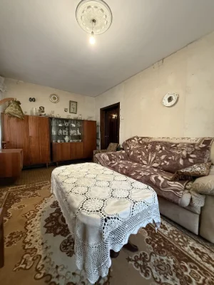 Продам 2х комнатную квартиру ак. Королева -53 кв.м - Таврия