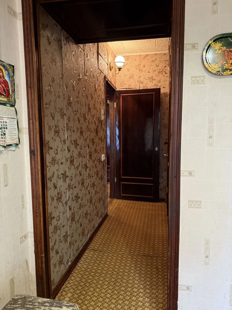 Продам 2х комнатную квартиру ак. Королева -53 кв.м - Таврия