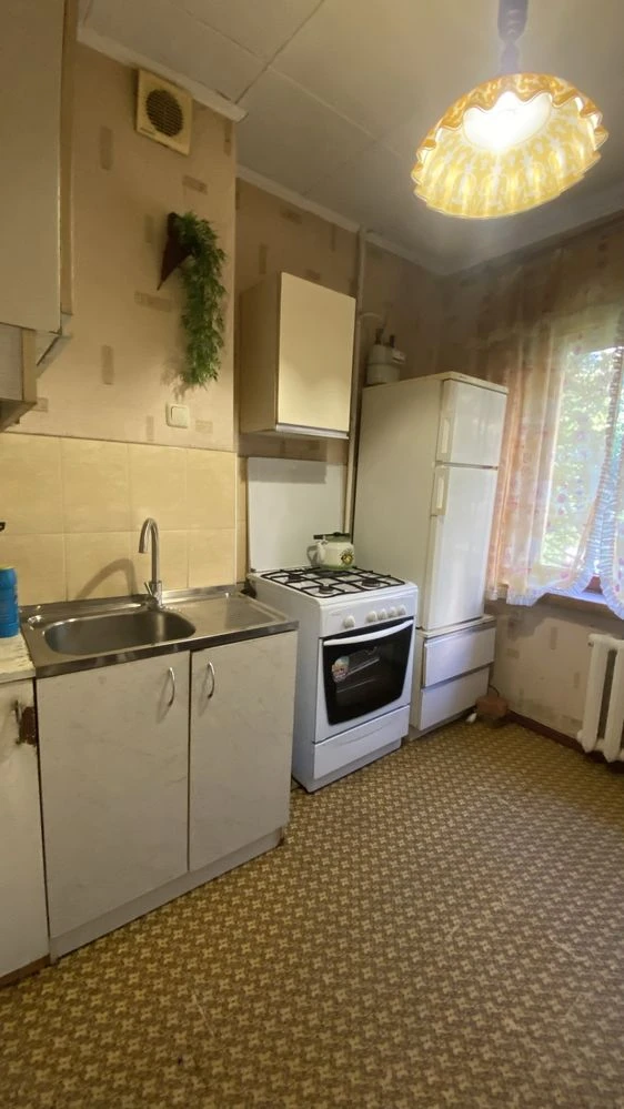 Продам 2х комнатную квартиру ак. Королева -53 кв.м - Таврия