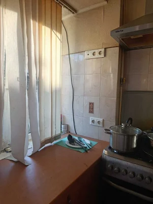Продам 1 ком.  ул. Раскидайловская\ р-н рынка