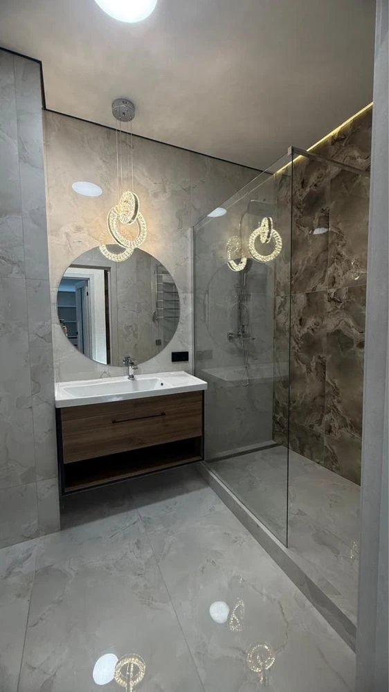 Selling a one-room furnished apartment in Zh from the owner