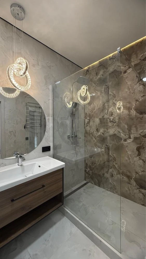 Selling a one-room furnished apartment in Zh from the owner
