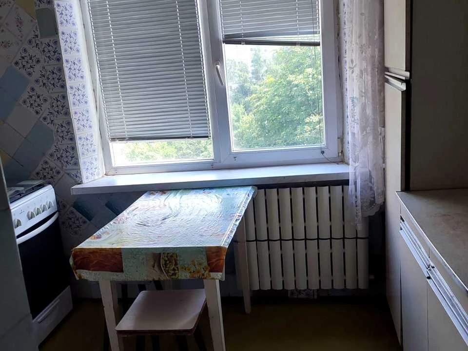 Apartment. Kharkov, Astronomichna St.