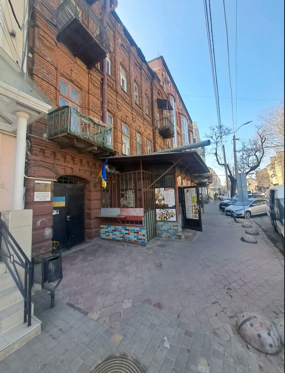 Продам М.Арнаутская/ Екатерининская 3х комнатную кварттру