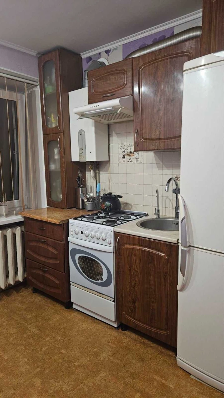 Продається 1 кімнатна квартира