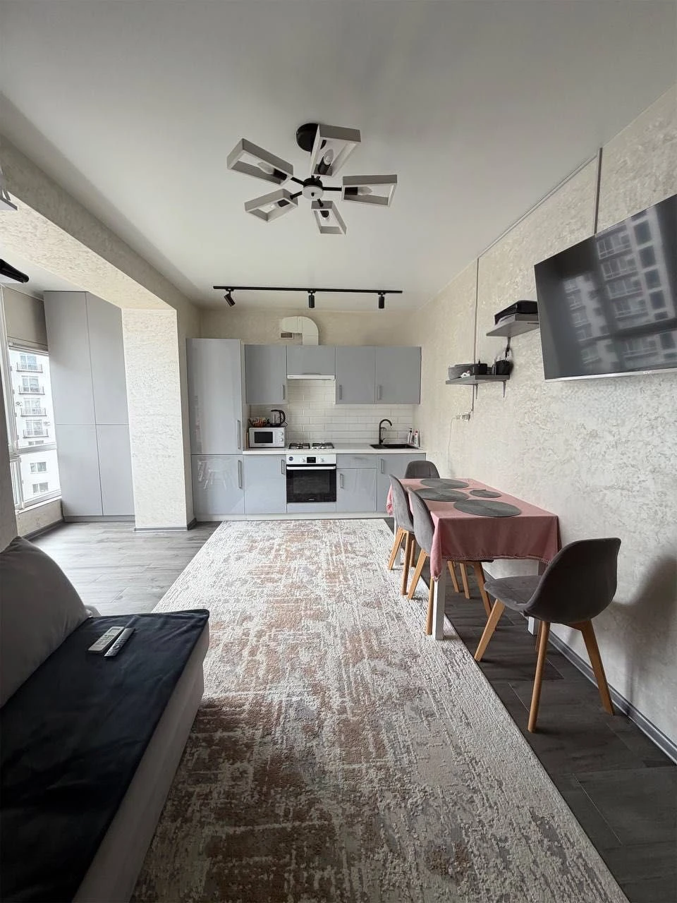 One-bedroom apartment in residential complex "Knyagin" | 1st phase | Lived-in building