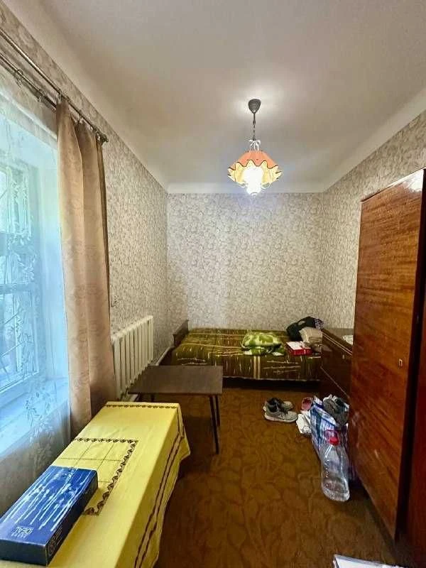Частина будинку на Подолі