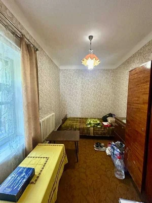 Частина будинку на Подолі