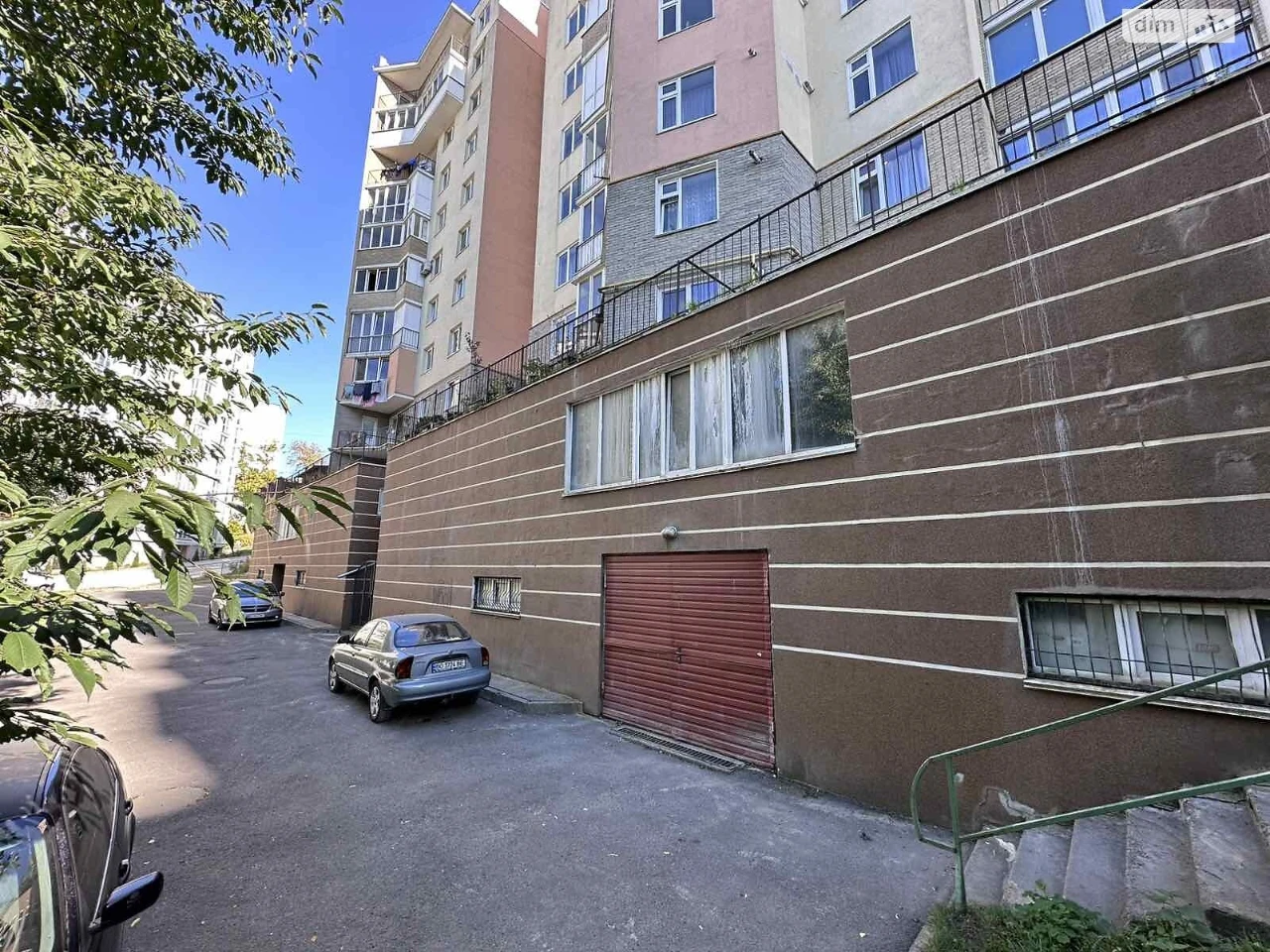 Продаж Підземний паркінг Аляска