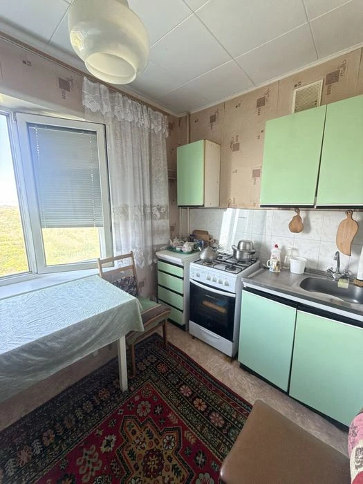 Продажа 3х ком.кв на ул. Староднепровская, район магазина