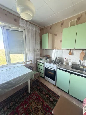 Продажа 3х ком.кв на ул. Староднепровская, район магазина