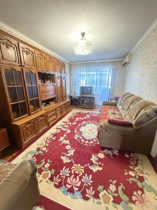 Продажа 3х ком.кв на ул. Староднепровская, район магазина