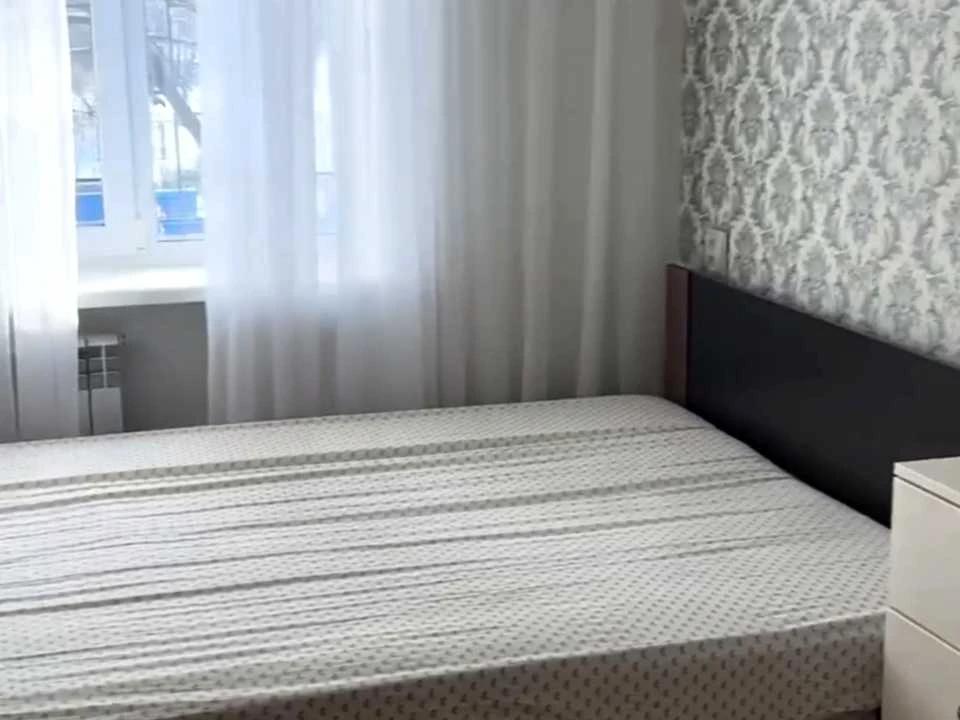 Квартира. Київ, проспект Любомира Гузара
