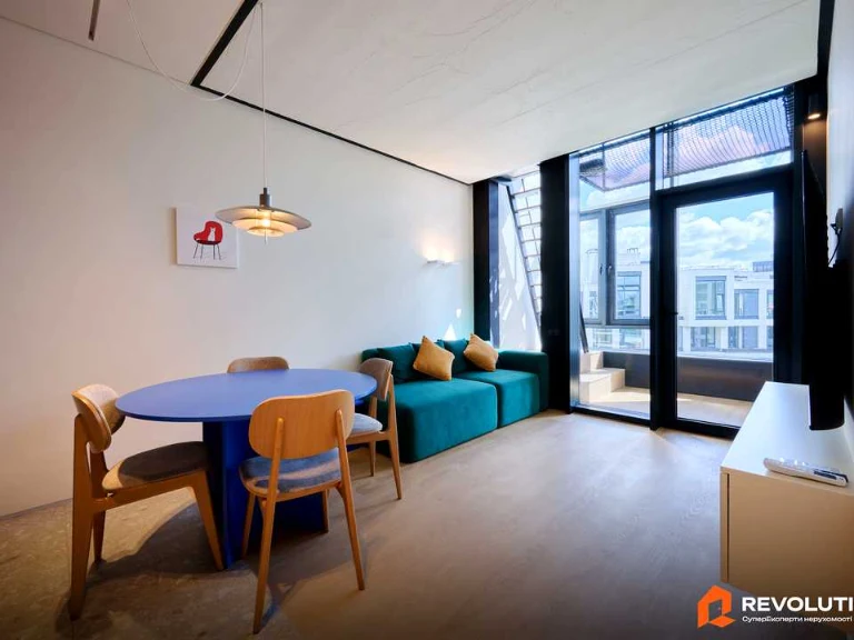 Apartment. Gareta Johnson St.
