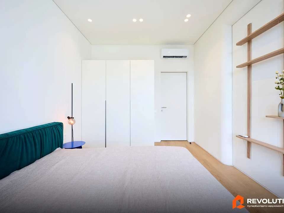 Apartment. Gareta Johnson St.