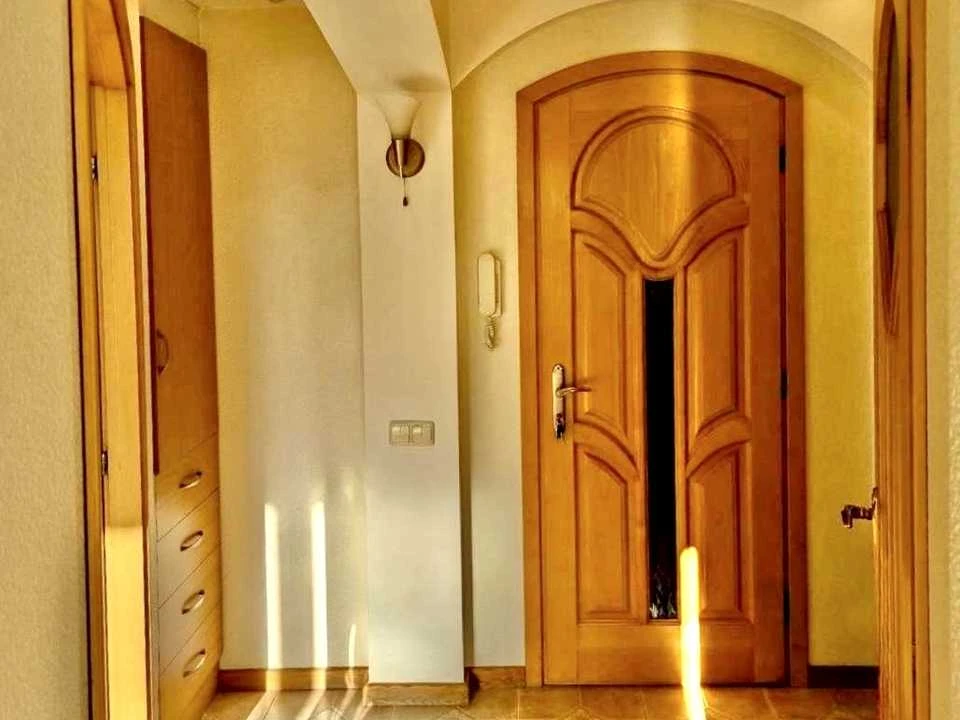 Квартира. Київ, вулиця Митрополита Андрея Шептицького