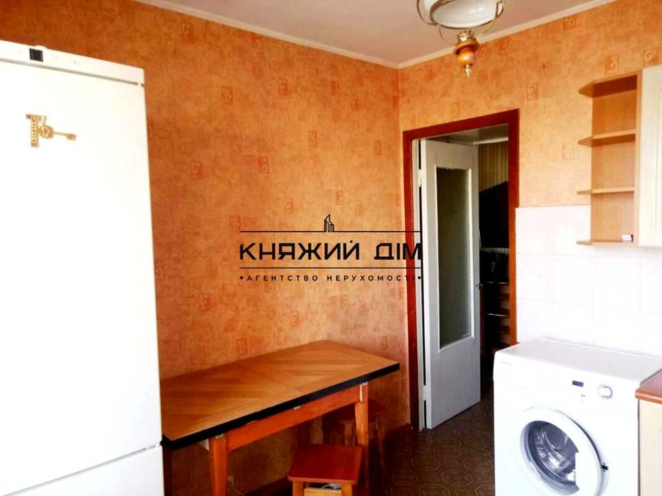 Квартира. Киев, улица Героев Мариуполя