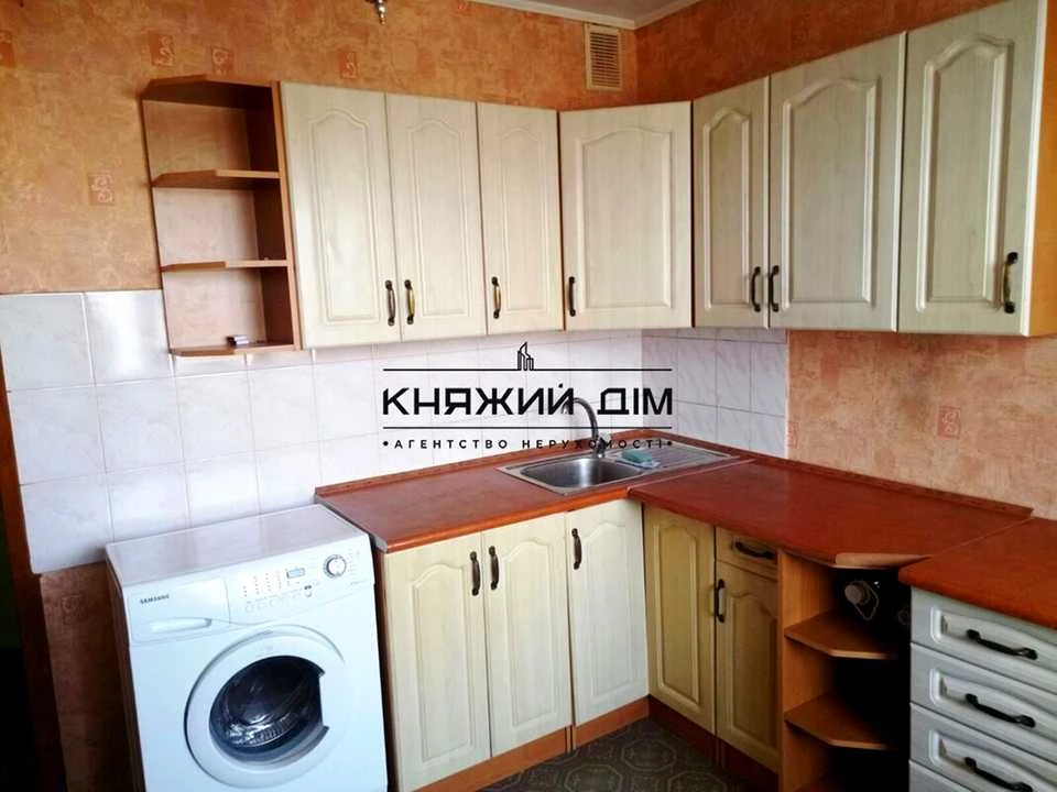 Квартира. Киев, улица Героев Мариуполя