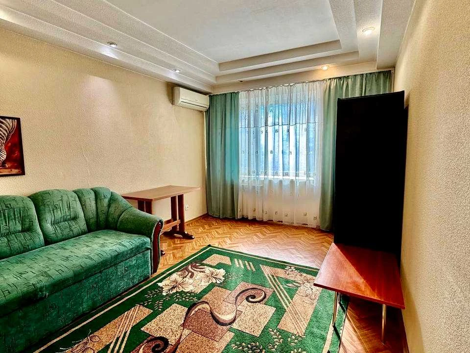 Квартира
Киев, улица Антоновича
