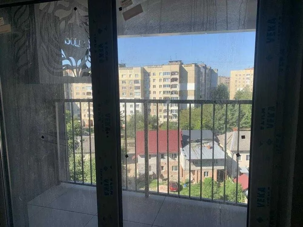 Sale of a 1-bedroom apartment in the Auroom Solar residential complex, Solyashnikova Street